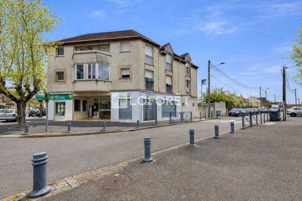 Appartement à PONTAULT-COMBAULT