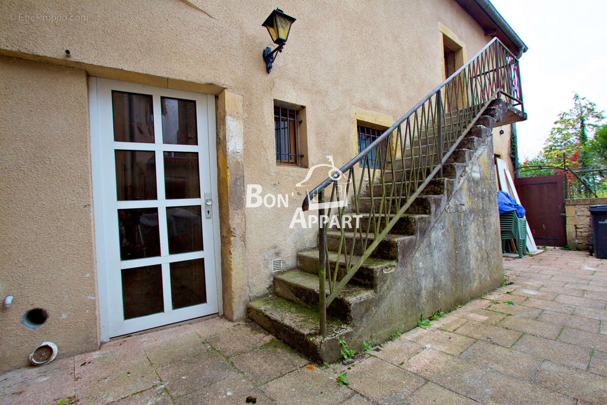 Maison à AMANVILLERS
