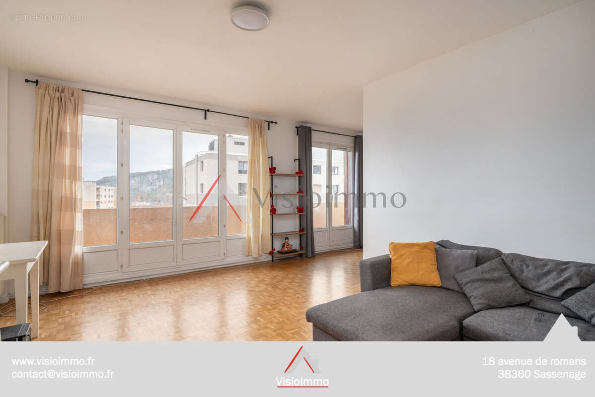 Appartement à SASSENAGE
