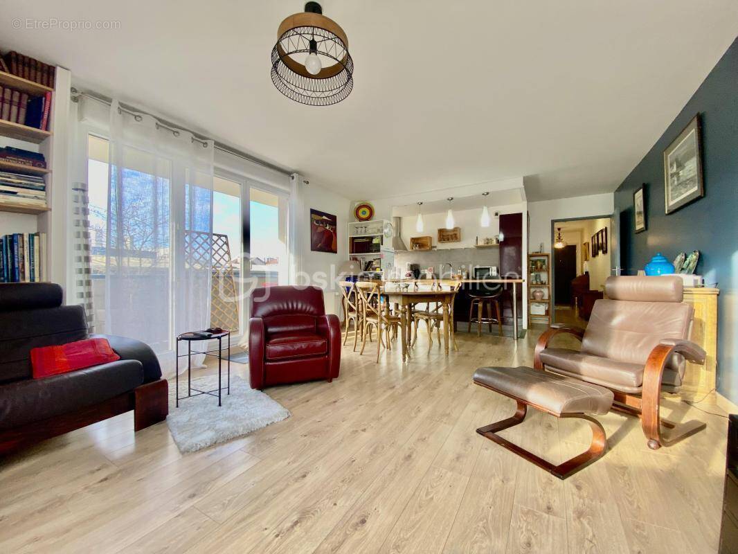 Appartement à CHELLES