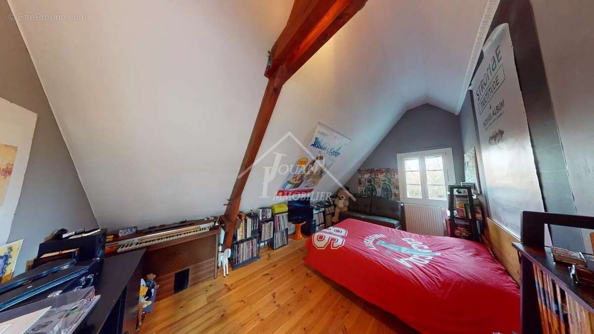 Maison à SAINT-POURCAIN-SUR-SIOULE