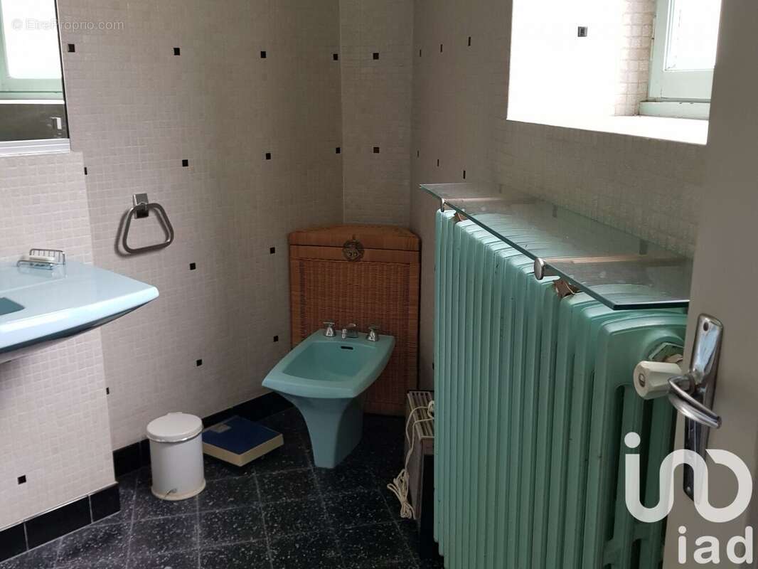 Maison 200 m² à Asnieres-En-Montagne  - photo 8