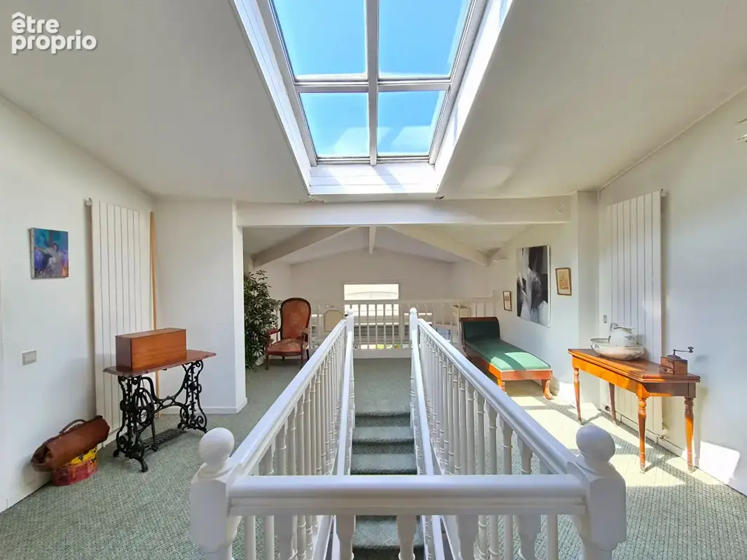 Le Bouscat - Maison 213 m² - Extérieur 175 m² - Garage double - photo 8