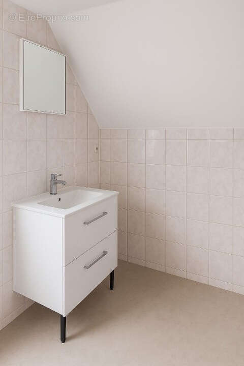 Propriété avec piscine et sa maison d'amis sur son jardin de 2250m2 - photo 26