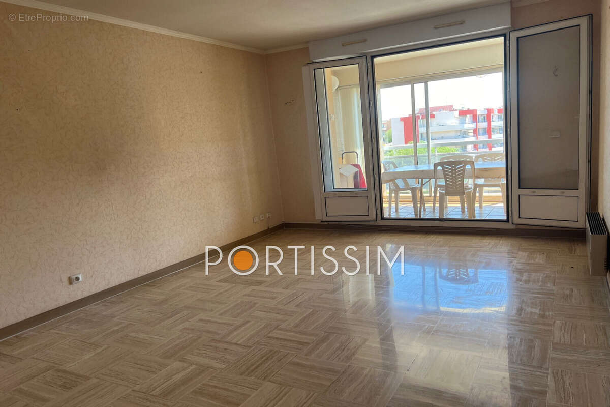 Appartement à CAGNES-SUR-MER