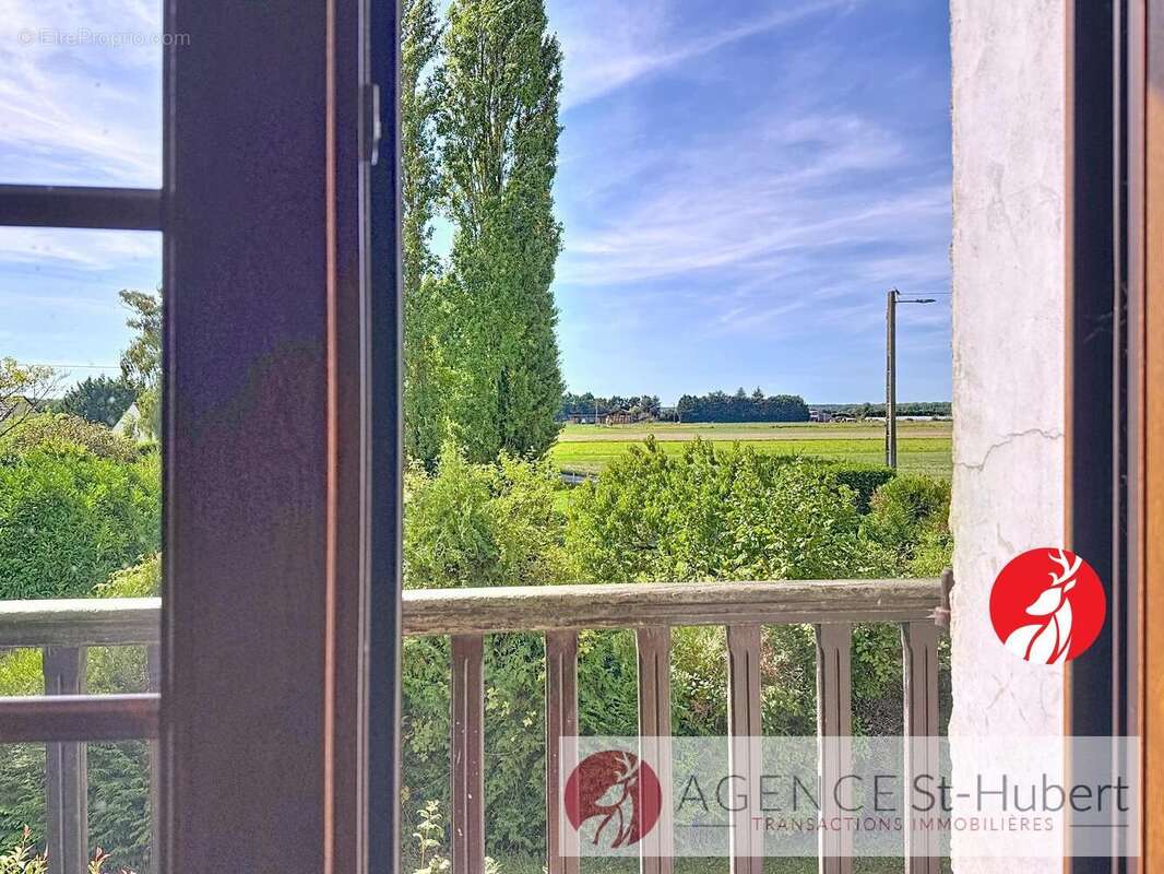 Maison à SAINT-MARTIN-EN-BIERE