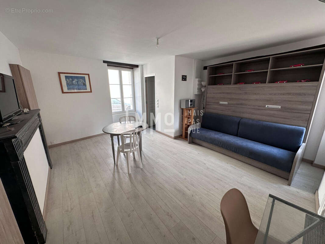 Appartement à VOUVRAY-SUR-LOIR