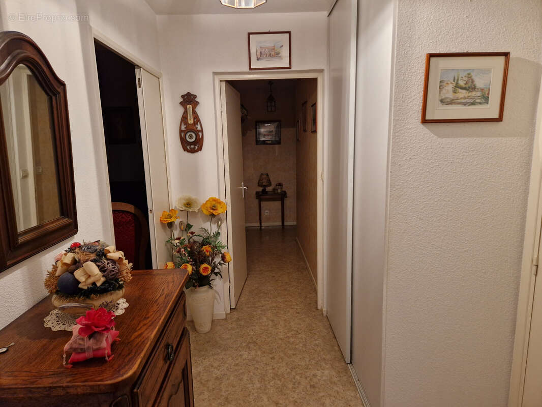 Appartement T4 avec grand balcon - photo 13