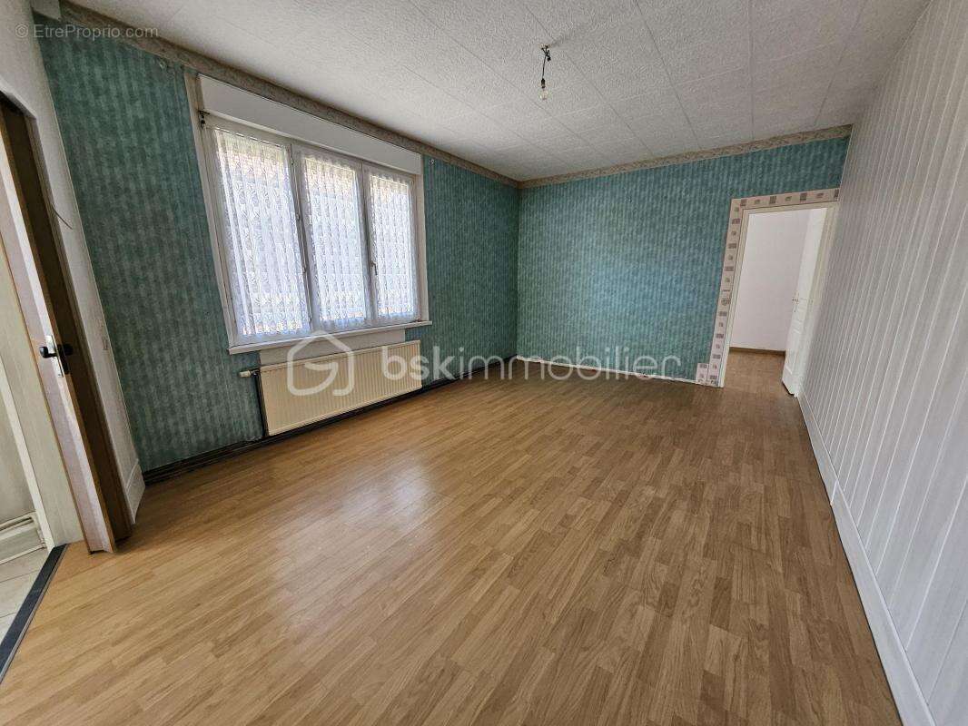 **Bar/ Restaurant ou Habitation de plein pied à vendre à Bray-sur-Somme* - photo 12