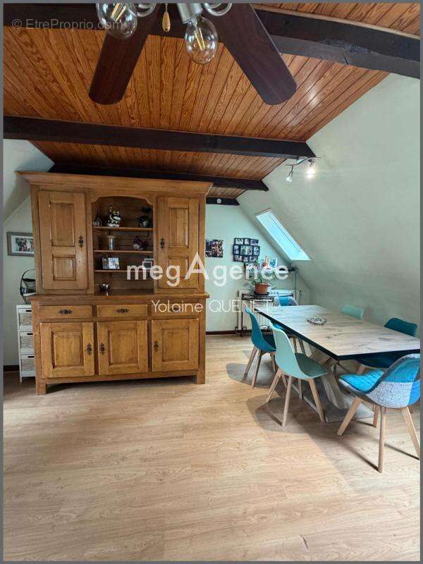 Maison à ENTRAYGUES-SUR-TRUYERE