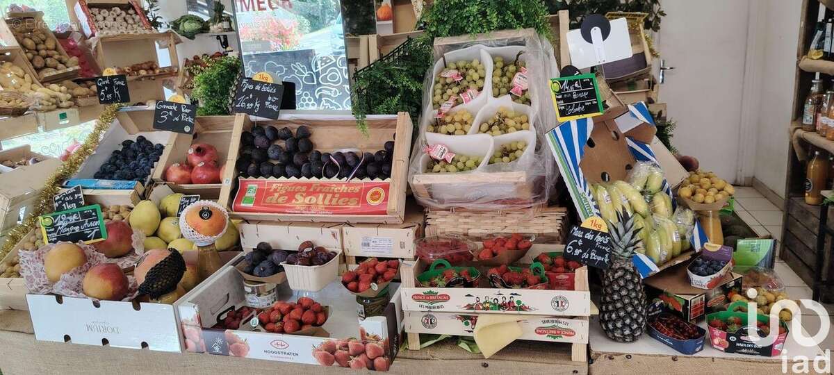 Photo 8 - Commerce à VILLEBON-SUR-YVETTE