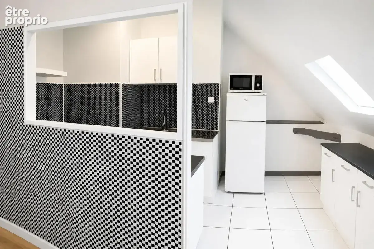 Immeuble de 14 pièces de 350 m² à Beaulieu-sur-Loire - photo 19