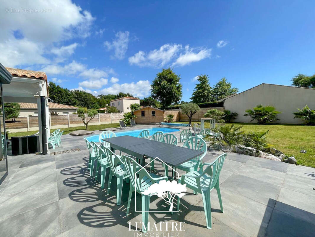 Maison à LES MATHES