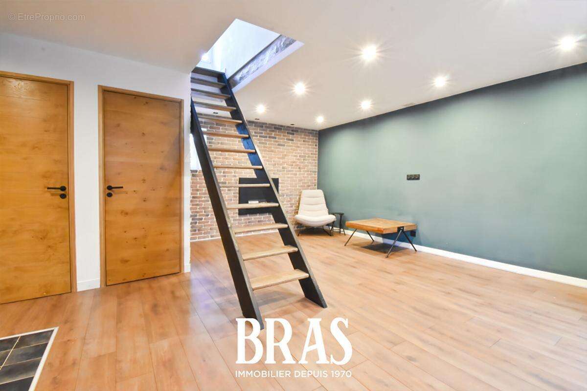 Maison à BASSE-GOULAINE