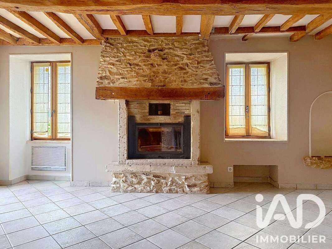 Maison 115 m² à Mondonville-Saint-Jean  - photo 2