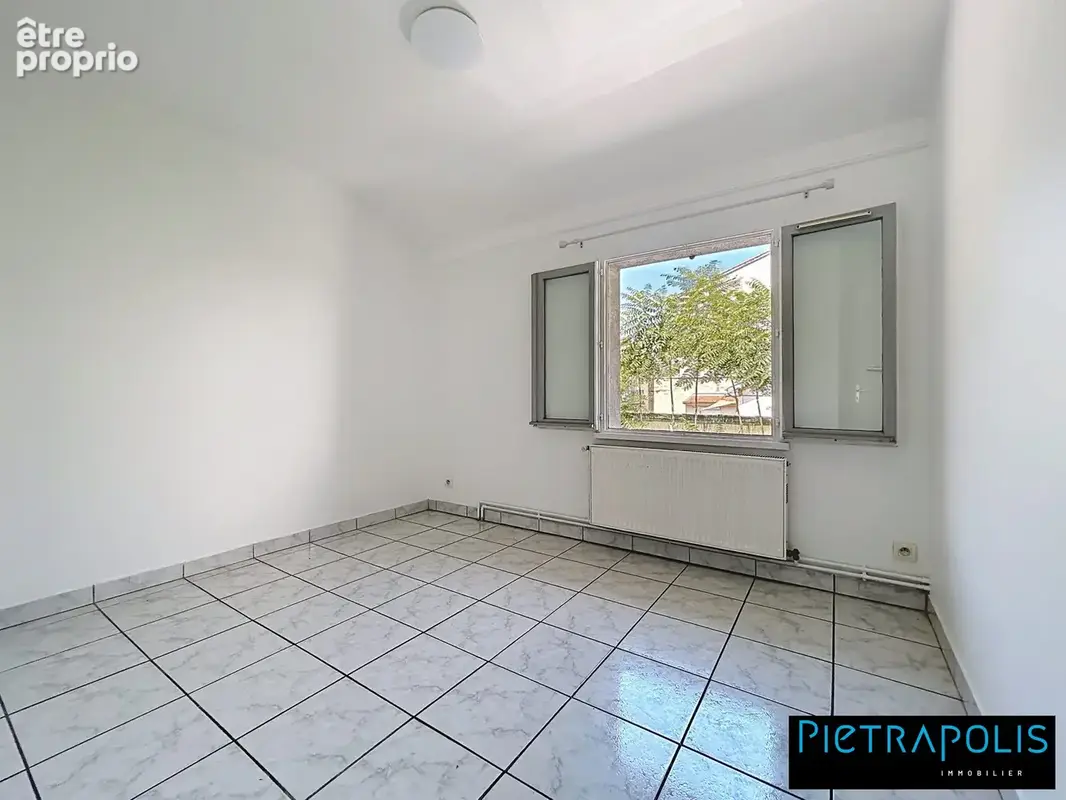 Appartement 51 m² à Villeurbanne  - photo 7
