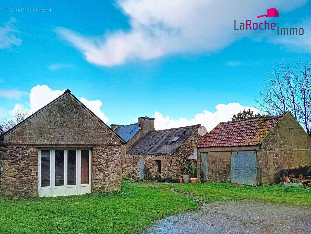 Maison à LANNEUFFRET