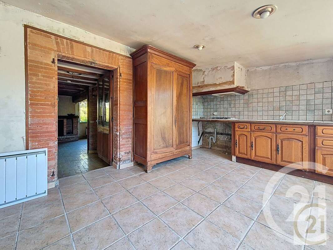 Maison à MONTESQUIEU-LAURAGAIS