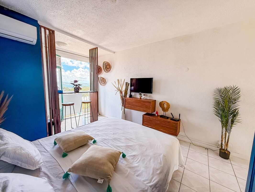 Appartement à LES TROIS-ILETS