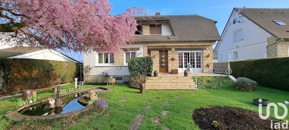 Photo 1 - Maison à EVREUX