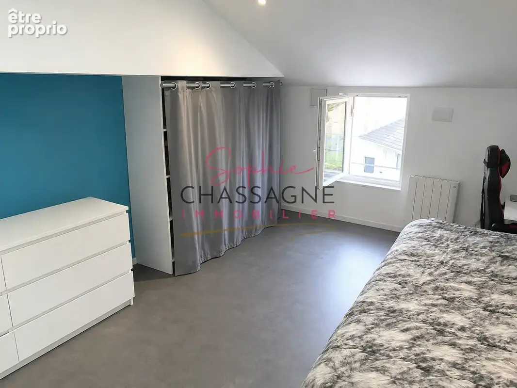Propriété en pierre avec 2 logements sur 8718 m2 de terrain. - photo 13