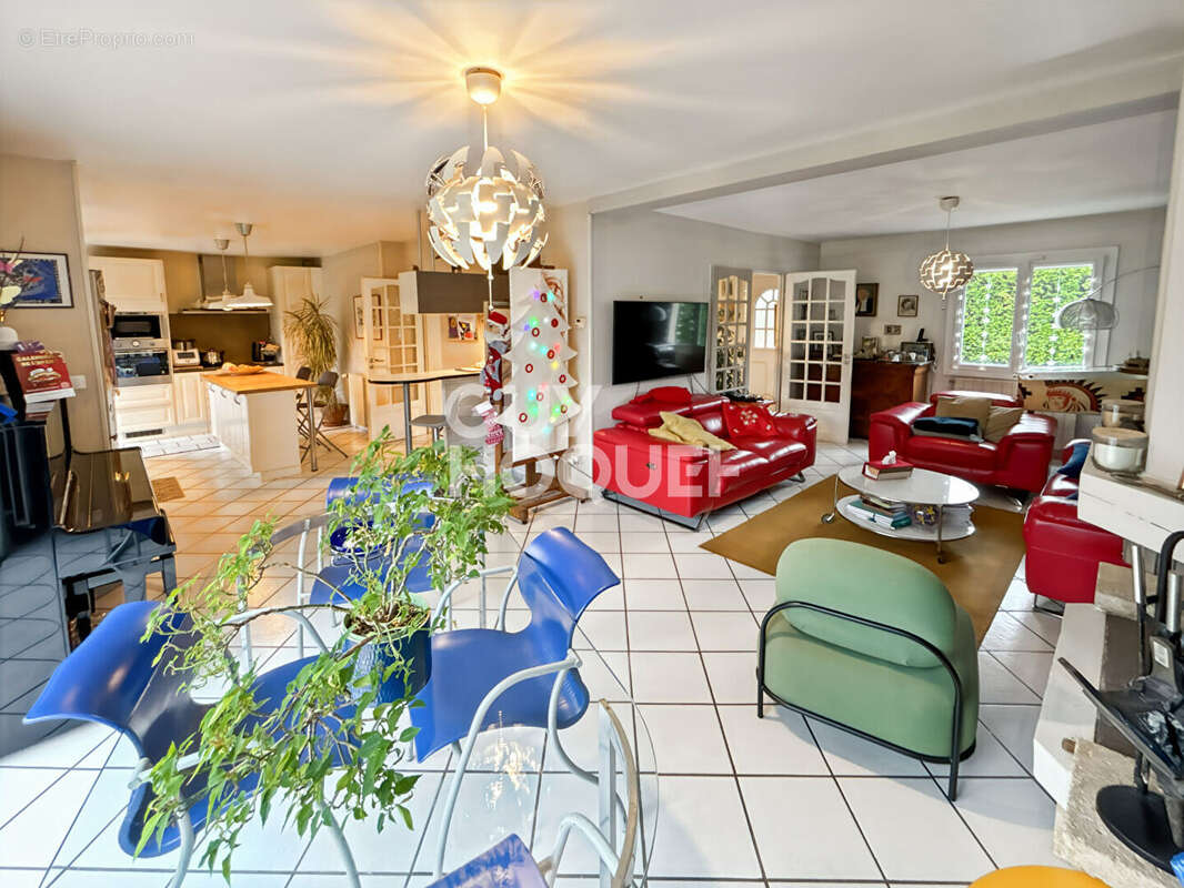 Maison à LA HOUSSAYE-EN-BRIE