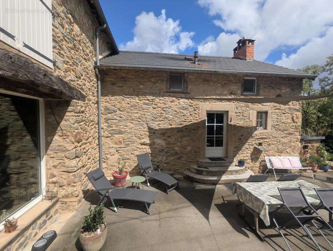 Maison 231 m² à Albi  - photo 2