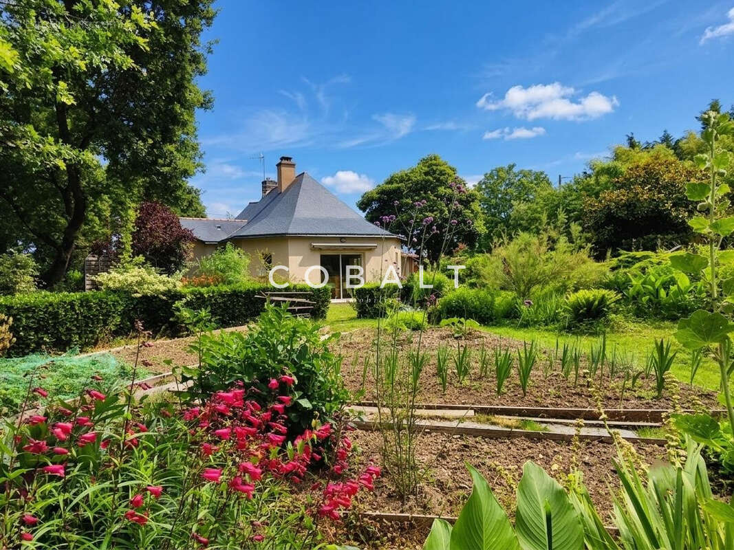 Maison à GRAND-FOUGERAY