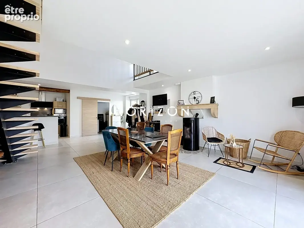 Maison 3 pièces 110 m² à vendre à Lancie (69220) - photo 4