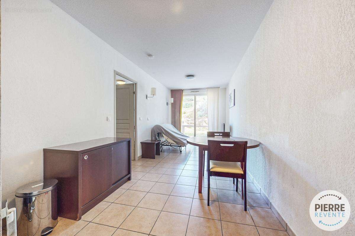 Appartement à SIX-FOURS-LES-PLAGES