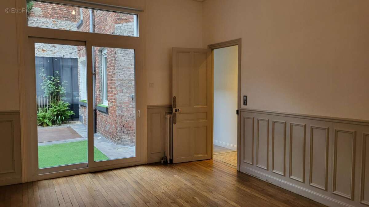 Maison à SAINT-QUENTIN