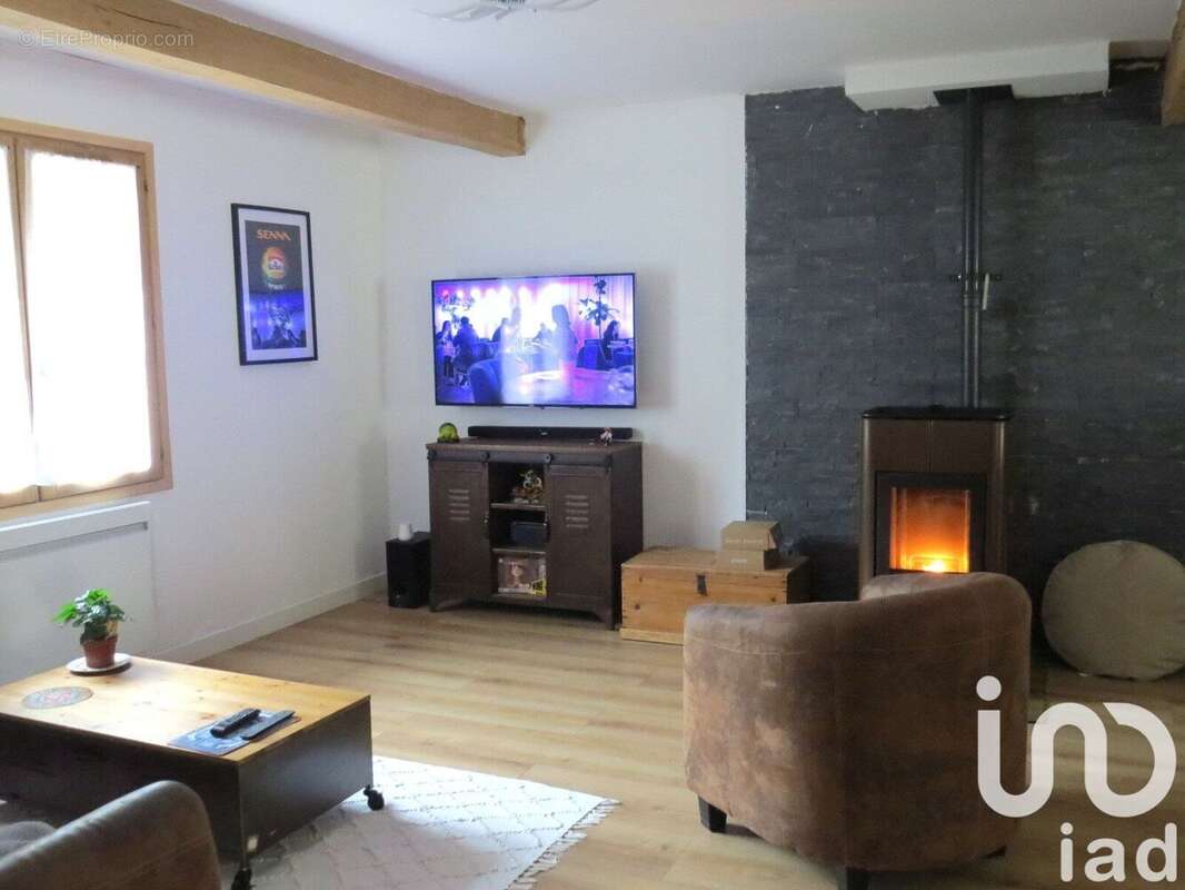 Photo 3 - Maison à AUNEUIL