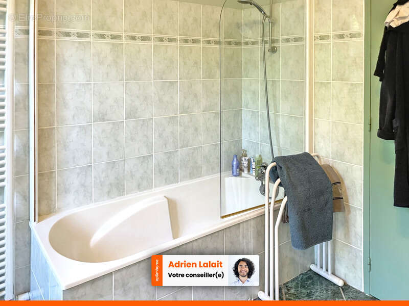 Maison à BERSAC-SUR-RIVALIER