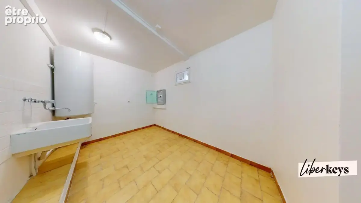 Grande Maison - avec appartement indépendant en rdc sur 800 m² clos, quartier recherché à Draguignan - photo 16