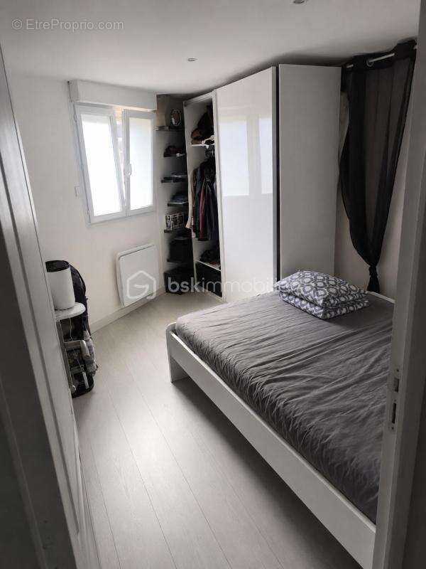 Centre bourg – Appartement 2 pièces rénové avec bureau - photo 6