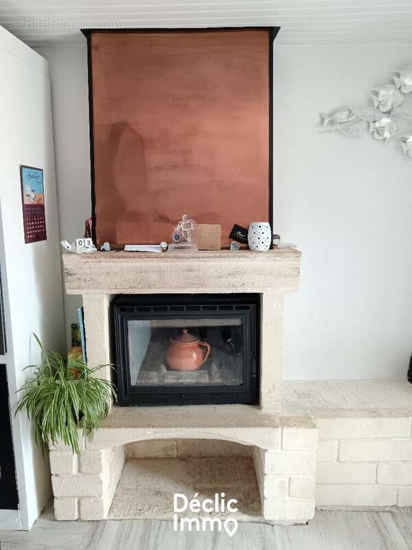 Maison en pierre avec dependances - photo 12