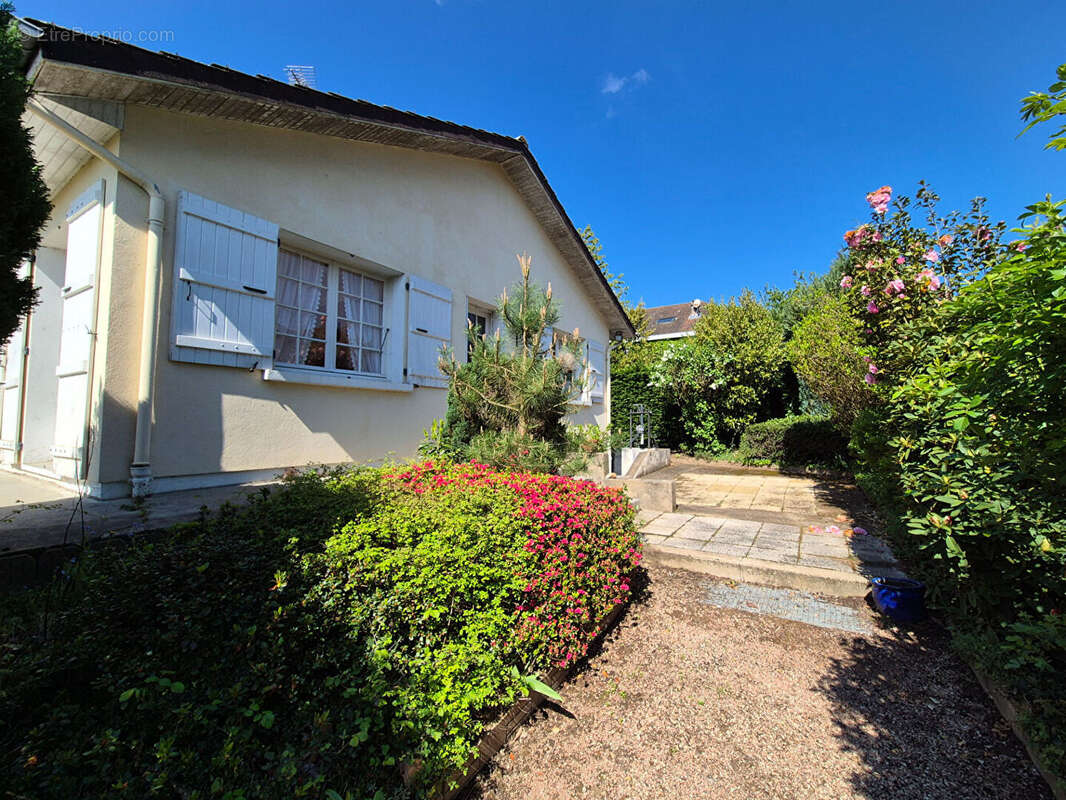 Maison à SANVIGNES-LES-MINES