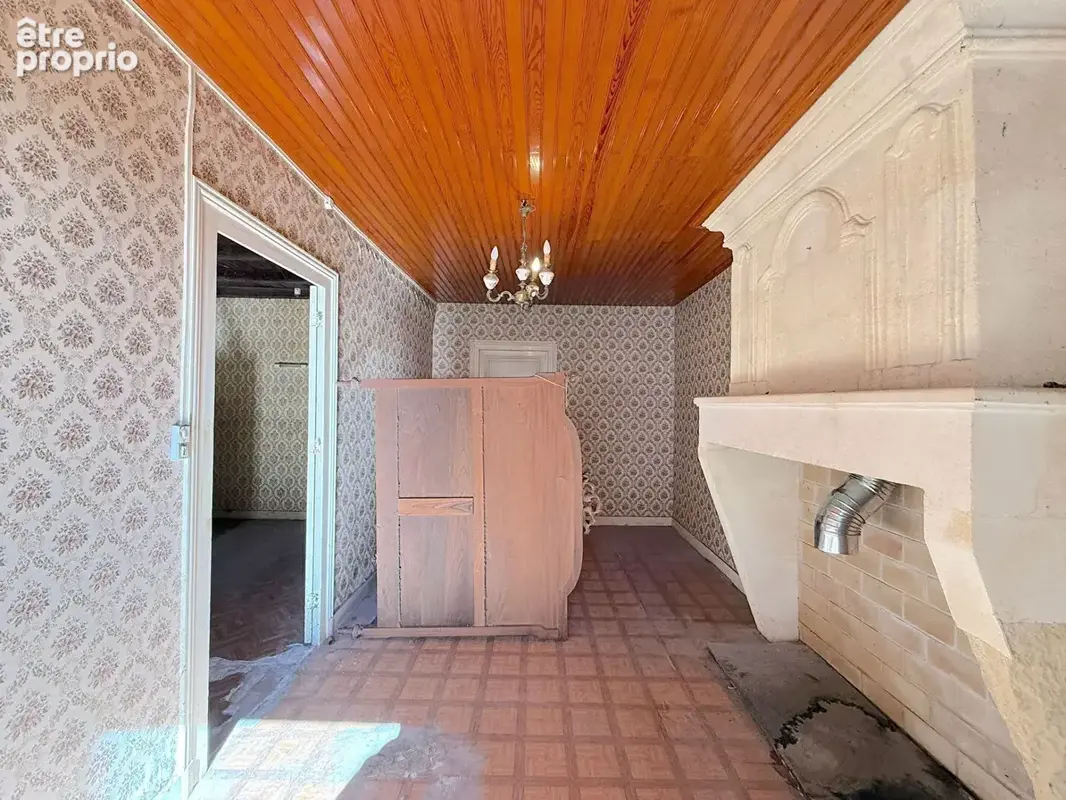 A vendre maison en pierre avec jardin et garage - secteur blaye - cartelegues - photo 8