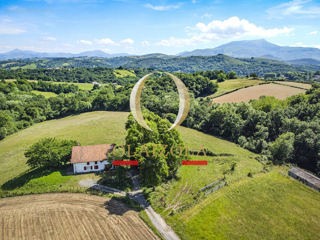 Maison à SAINT-PEE-SUR-NIVELLE