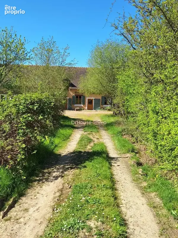 Maison 10 pièces 300 m² à vendre à Marigne-Laille (72220) - photo 22