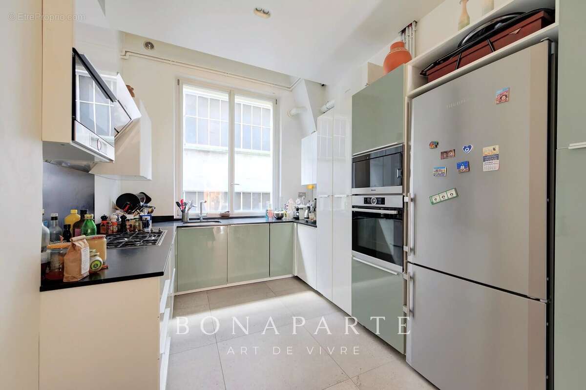 Appartement à PARIS-9E