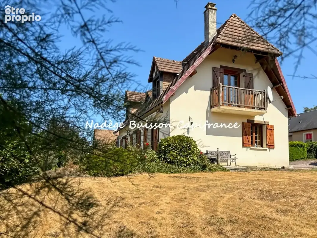 Cambremer centre – Maison familiale de 136 m² avec terrasse panoramique, vie de plain-pied et double garage - photo 39