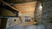 Maison à COMMELLE-VERNAY
