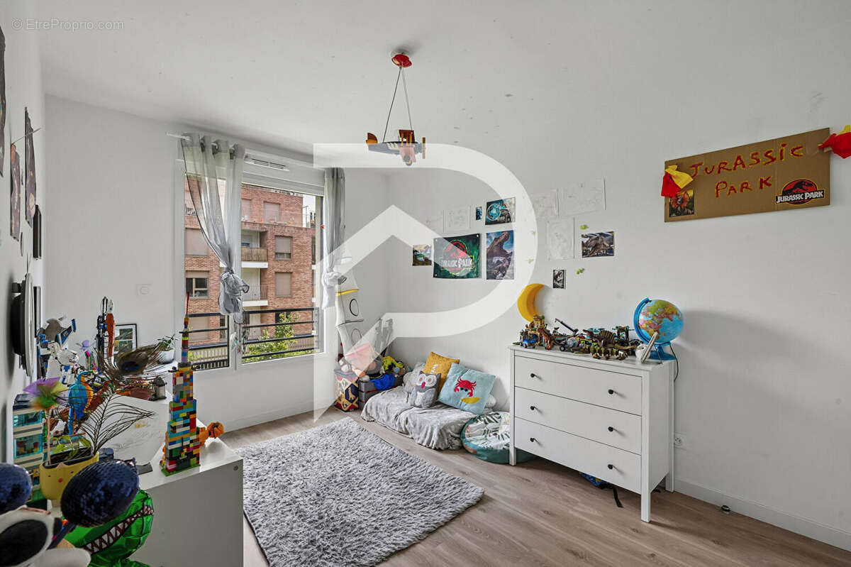 Appartement à COLOMBES