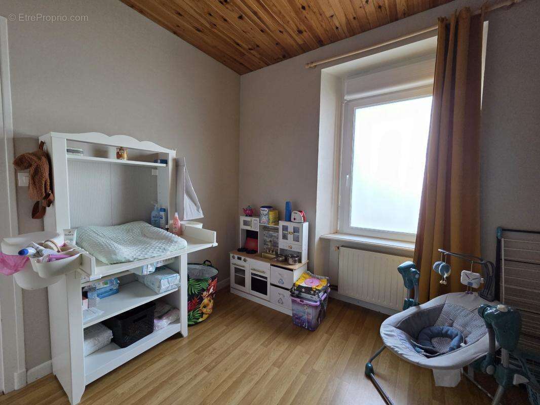 A Vendre - Ensemble Immobilier en pierre - 4 Logements LOUDE - photo 7