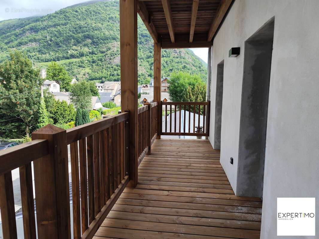 T2 Bis 50 m2 centre de Bagnères de Luchon - photo 3