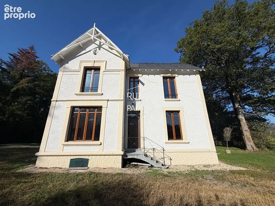 Maison de maître pleine de charme - 130M2 - photo 1