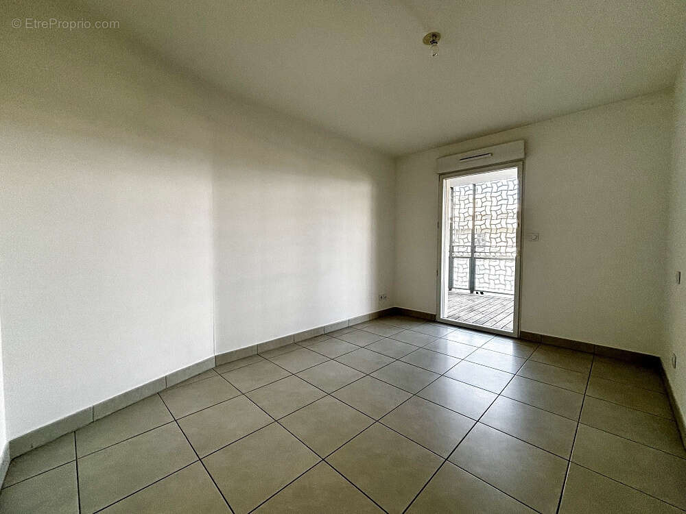 Appartement 3 pièces 68m2 avec terrasse et une place de stationnement privative - photo 6