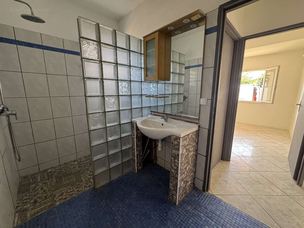 Maison à SAINT-JOSEPH