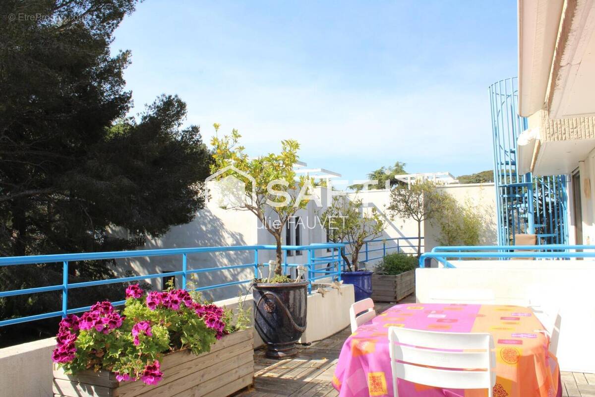 Photo 1 - Appartement à SAINT-RAPHAEL